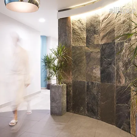 Hotel Alliance Thalasso & 4*